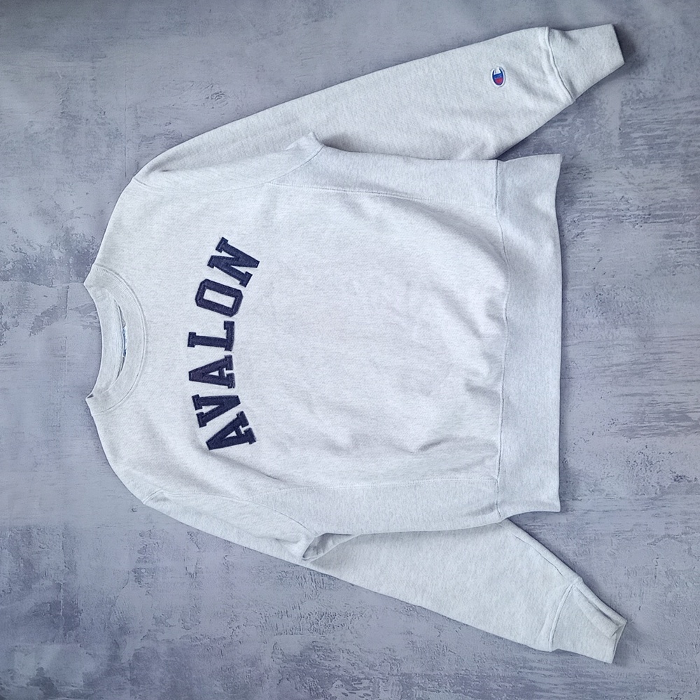 Vintage Avalon Crewneck Sweater in Light Gray with Navy Lettering
